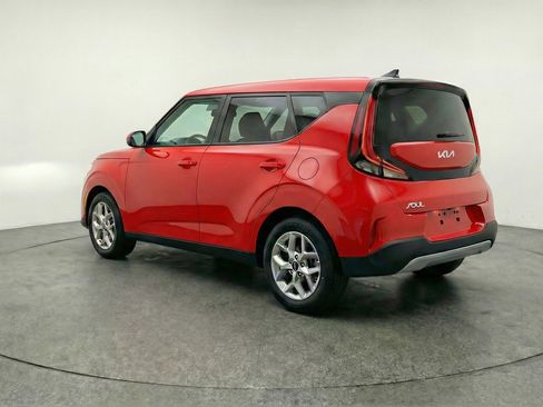 Used 2025 Kia Soul LX w/ LX Technology Package image 6