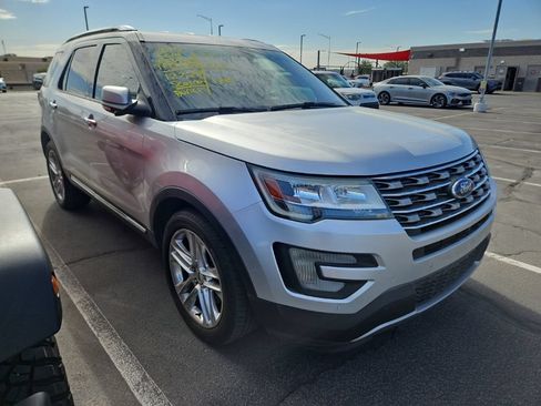 Used 2016 Ford Explorer Limited FWD image 4