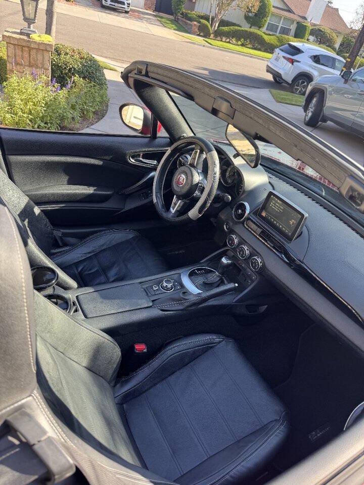 Used 2017 FIAT 124 Spider Lusso RWD image 13