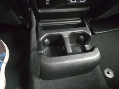 Used 2023 Jeep Grand Cherokee L Limited w/ Black Appearance Package image 38