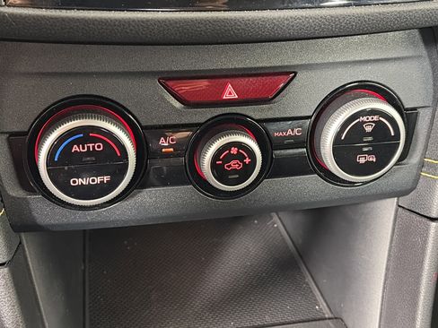 Used 2021 Subaru Crosstrek 2.5i Sport w/ Popular Package #2B image 21