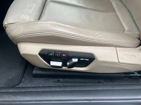 Used 2017 BMW 230i xDrive Coupe AWD/4WD image 13
