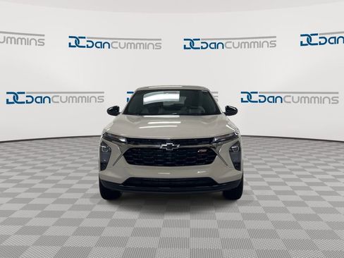 New 2026 Chevrolet Trax RS image 3