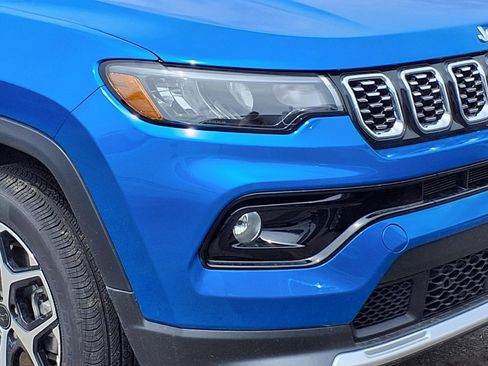 Used 2026 Jeep Compass Limited image 26