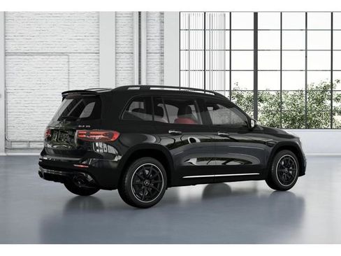New 2026 Mercedes-Benz GLB 35 AMG 4MATIC image 20