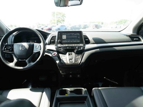 Used 2023 Honda Odyssey Touring image 20