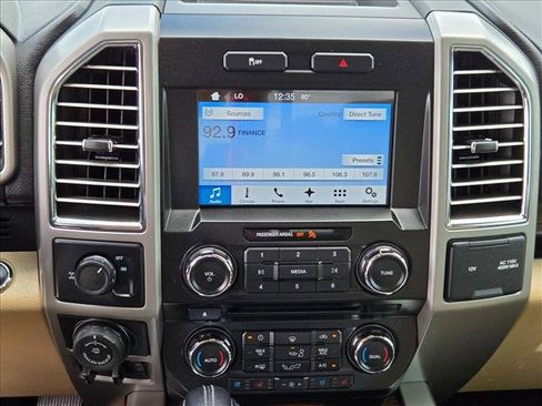 Used 2016 Ford F150 Lariat RWD image 13