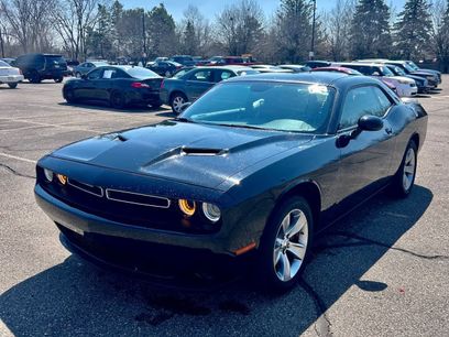 Used 2022 Dodge Challenger SXT