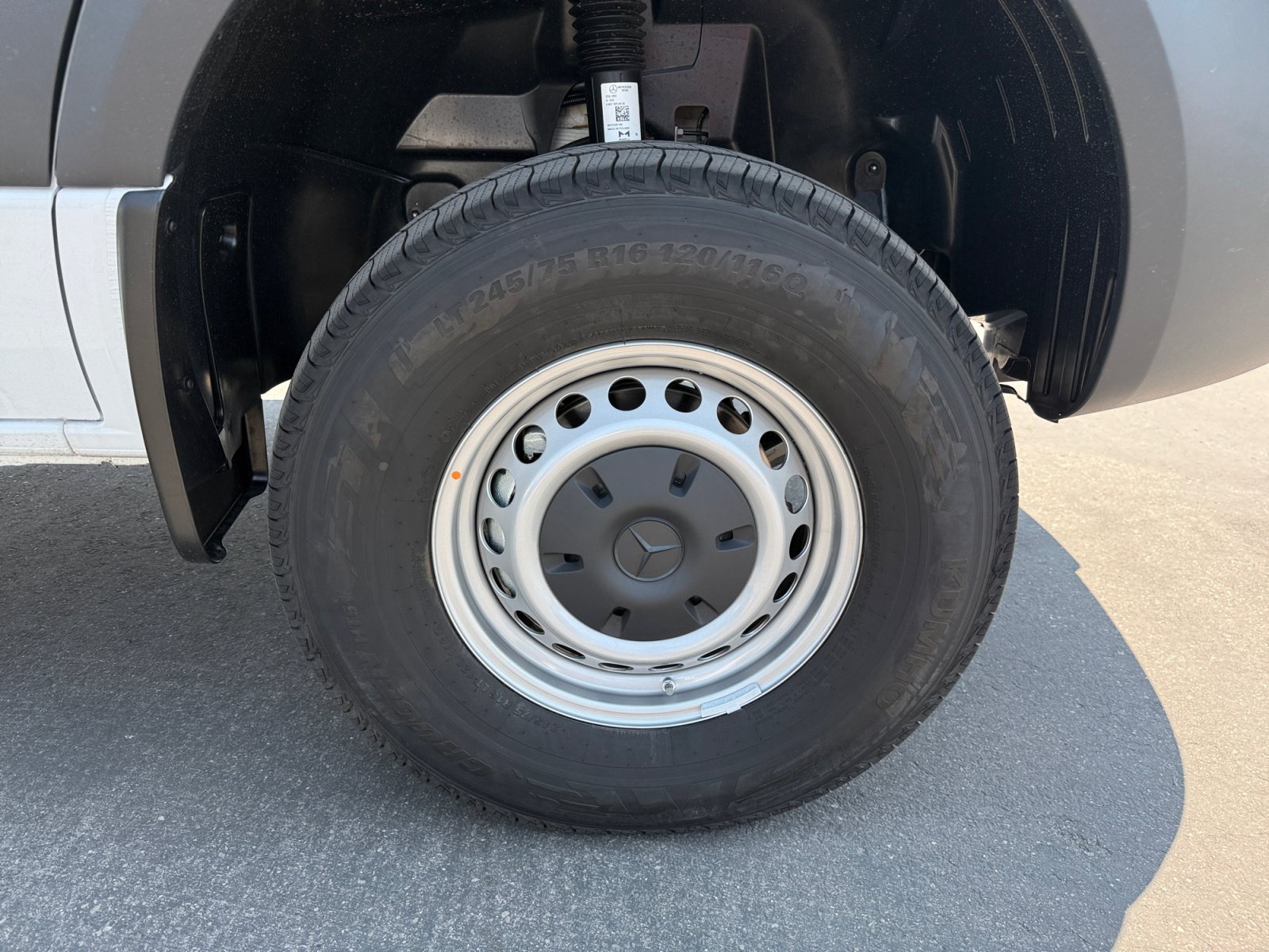 New 2026 Mercedes-Benz Sprinter 2500 image 26