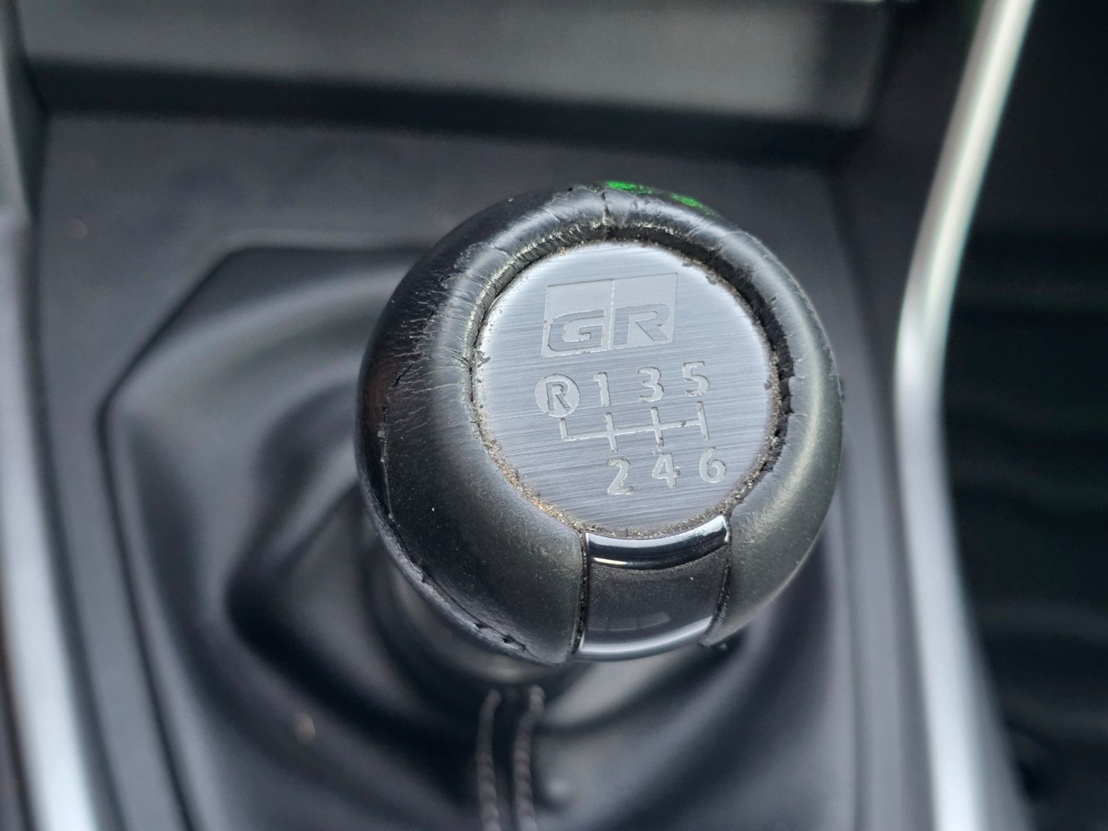 Used 2024 Toyota GR86 Premium RWD image 21