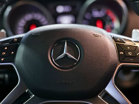 Used 2016 Mercedes-Benz G 63 AMG 4MATIC image 41