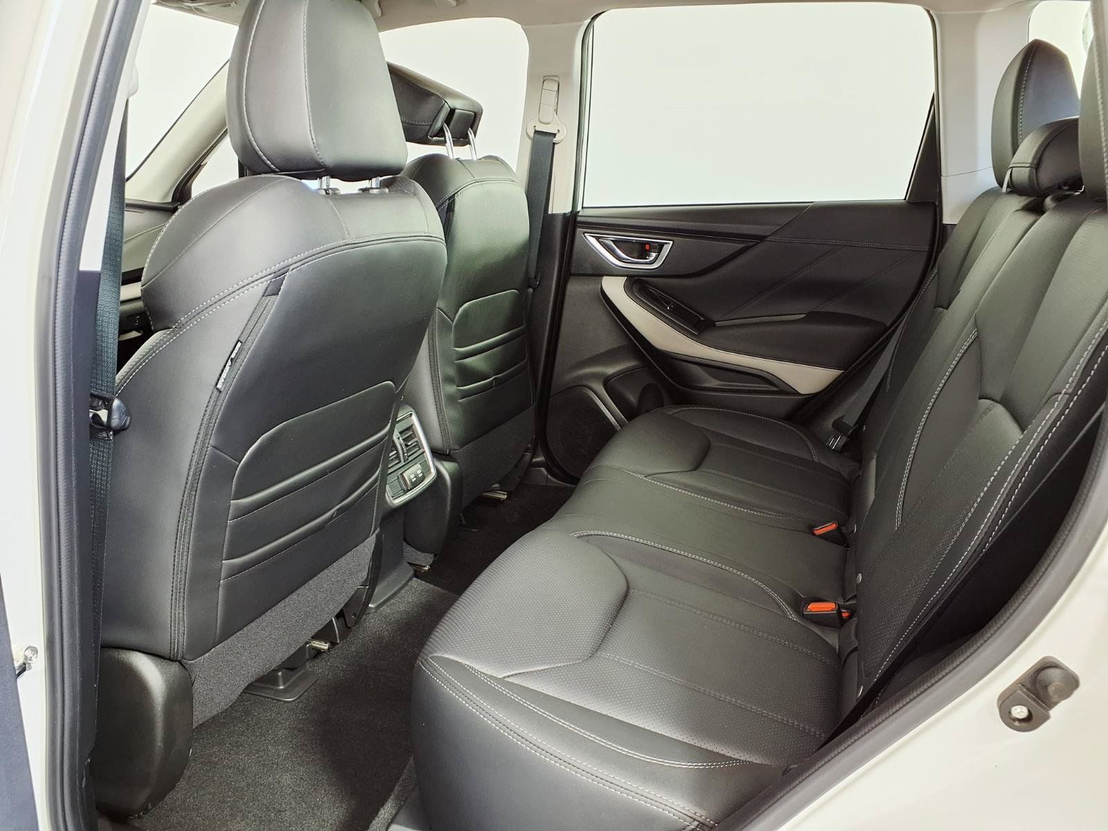 Used 2024 Subaru Forester Limited AWD/4WD image 10