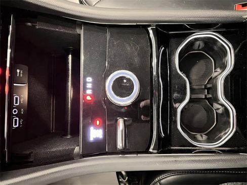 Used 2021 Jeep Grand Cherokee L Limited w/ MOPAR Finishing Package image 31