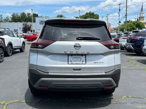 Certified 2021 Nissan Rogue SV AWD/4WD image 3