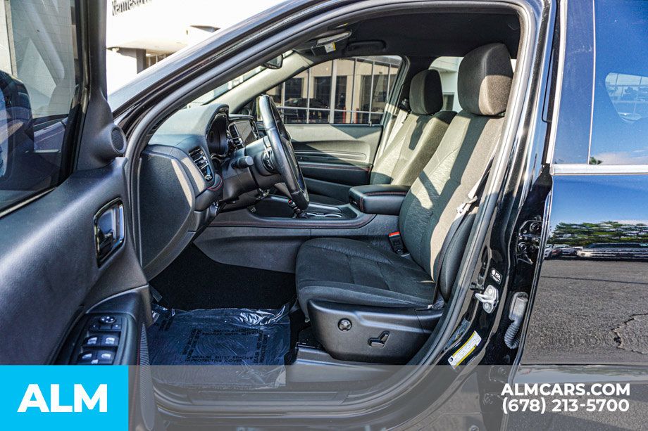 Used 2025 Dodge Durango GT RWD image 20