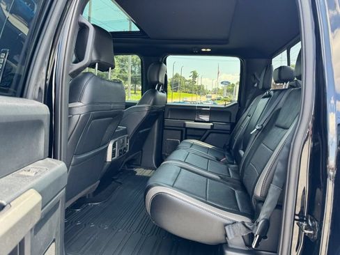 Used 2018 Ford F150 Raptor w/ Equipment Group 802A Luxury AWD/4WD image 10