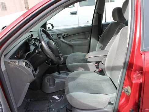 Used 2003 Ford Focus SE image 20
