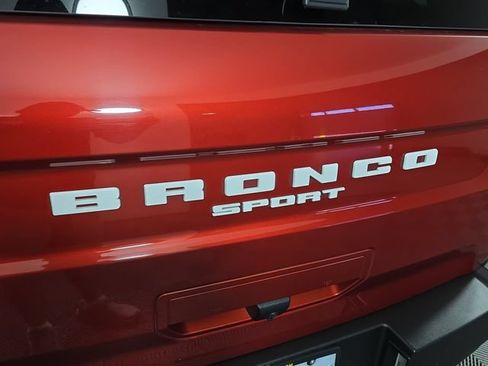 Used 2022 Ford Bronco Sport Outer Banks AWD/4WD image 10