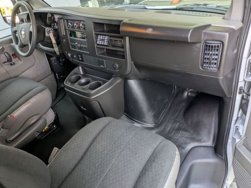 Used 2024 Chevrolet Express 2500 w/ Driver Convenience Package RWD image 28