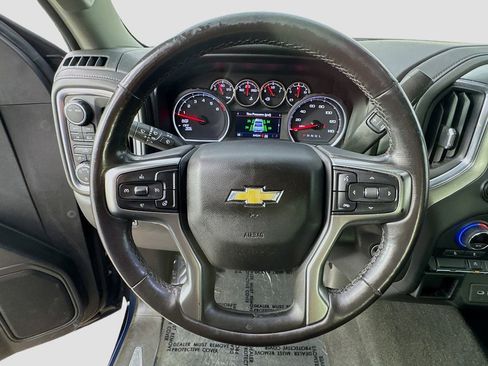 Used 2021 Chevrolet Silverado 1500 LT w/ Bed Protection Package AWD/4WD image 13
