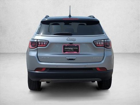 Used 2024 Jeep Compass Limited AWD/4WD image 8