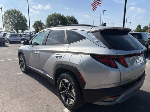 Used 2025 Hyundai Tucson SEL AWD/4WD image 10
