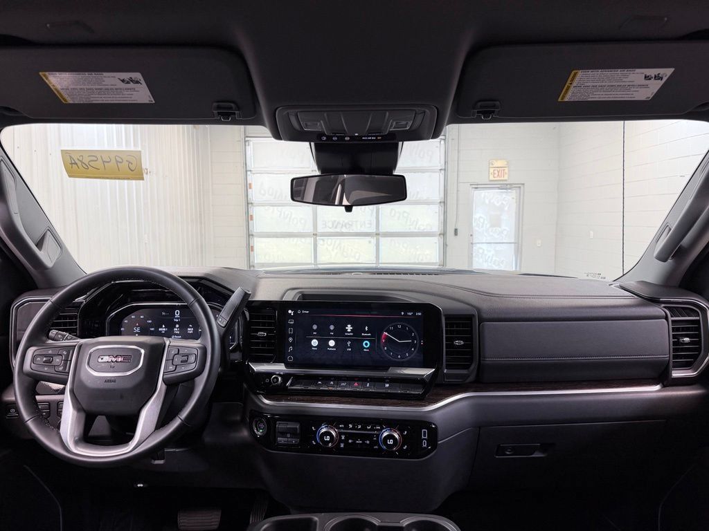 Used 2025 GMC Sierra 1500 SLE AWD/4WD image 27