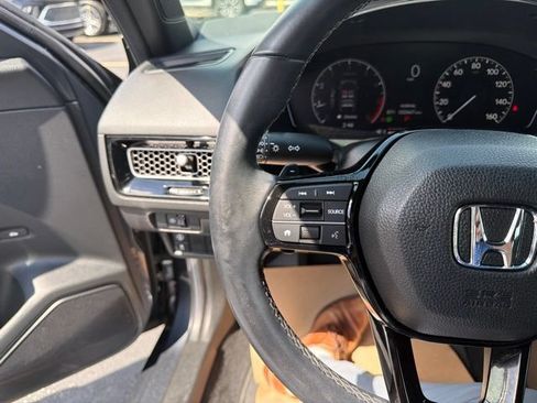 Used 2024 Honda Civic Sport image 23