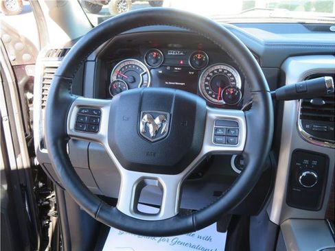 Used 2017 RAM 2500 Laramie w/ Off Road Package image 10