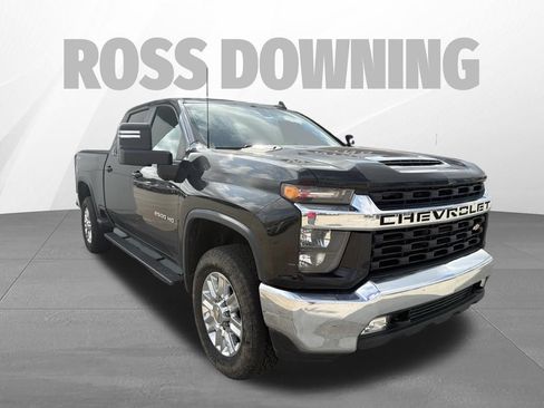 Used 2022 Chevrolet Silverado 2500 LT w/ Convenience Package AWD/4WD image 3