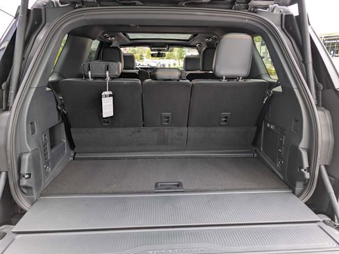 New 2025 Ford Expedition Tremor image 7