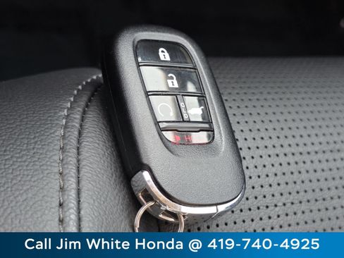 Certified 2024 Honda CR-V EX-L image 32