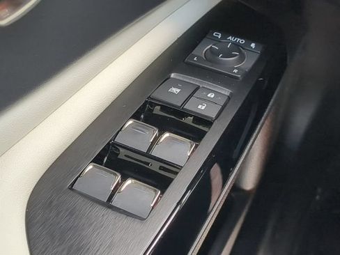 Used 2023 Lexus ES 350 F Sport w/ Accessory Package (Z1) FWD image 27