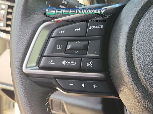Used 2025 Subaru Outback Premium AWD/4WD image 23