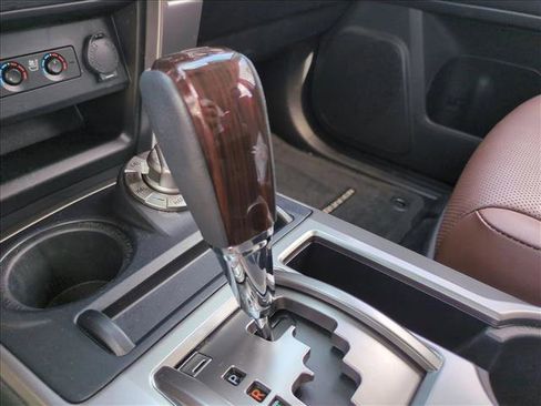 Used 2024 Toyota 4Runner Limited AWD/4WD image 12