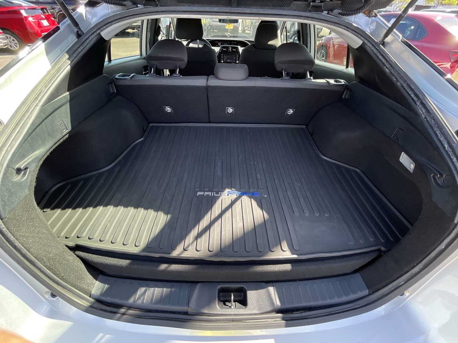 Used 2020 Toyota Prius Prime LE FWD image 21