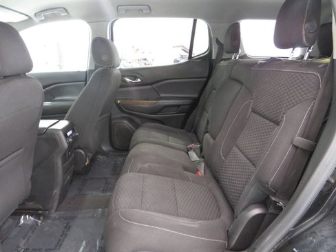 Used 2017 GMC Acadia SLE AWD/4WD image 13