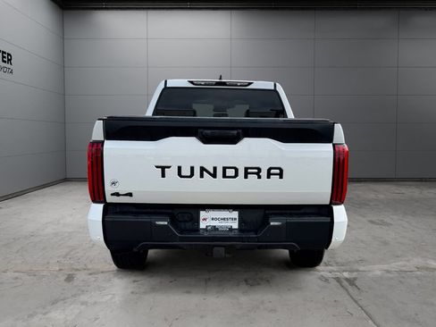 Used 2025 Toyota Tundra SR5 w/ SR5 Convenience Package AWD/4WD image 4