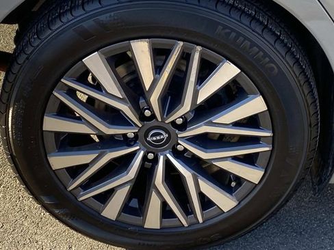 Used 2023 Nissan Altima 2.5 SV image 30