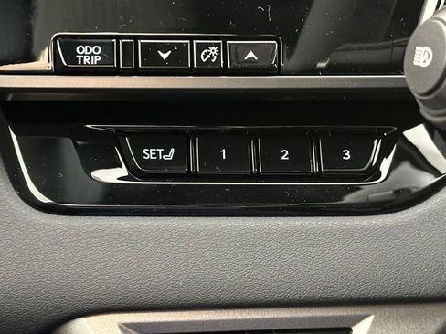 New 2026 Lexus RX 450h AWD image 38