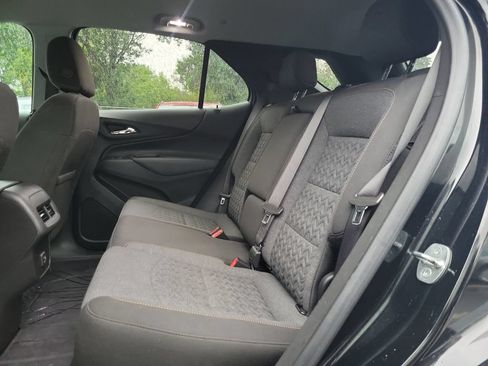 Used 2023 Chevrolet Equinox LT AWD/4WD image 11