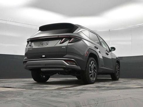 New 2026 Hyundai Tucson Limited image 36