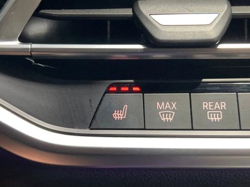 Used 2020 BMW X5 xDrive40i w/ Convenience Package image 32