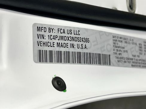 Used 2022 Jeep Cherokee Limited w/ Elite Package image 32