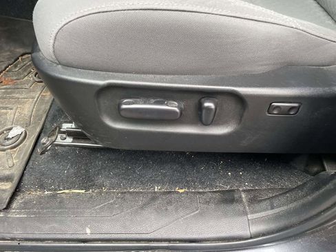 Used 2023 Toyota Tacoma SR5 image 30