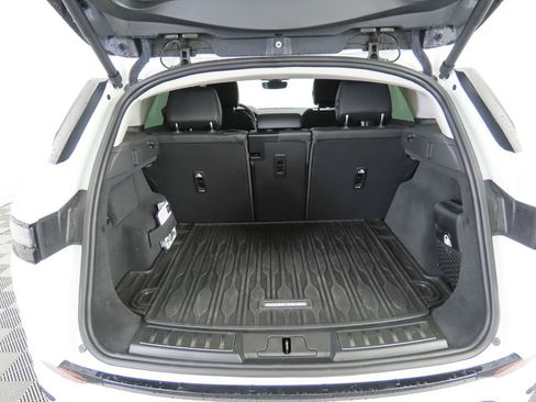 Used 2024 Land Rover Range Rover Evoque Dynamic SE image 27