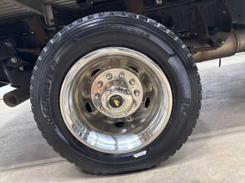 Used 2020 RAM 5500 Tradesman w/ Chrome Appearance Group image 37