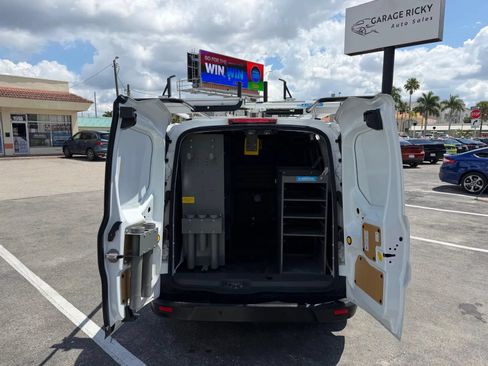 Used 2023 Ford Transit Connect XLT FWD image 27