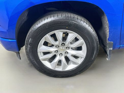 Used 2023 Chevrolet Silverado 1500 Custom RWD image 8