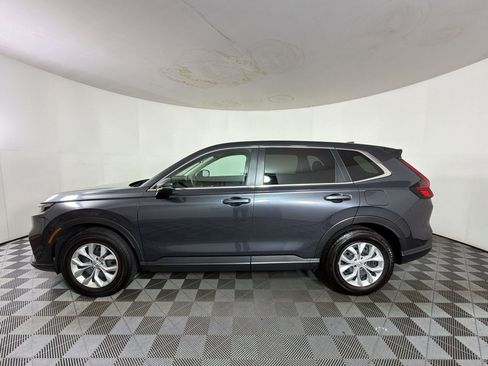 Used 2025 Honda CR-V LX image 2